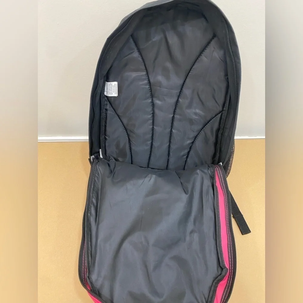 Everest Black and Pink Backpack